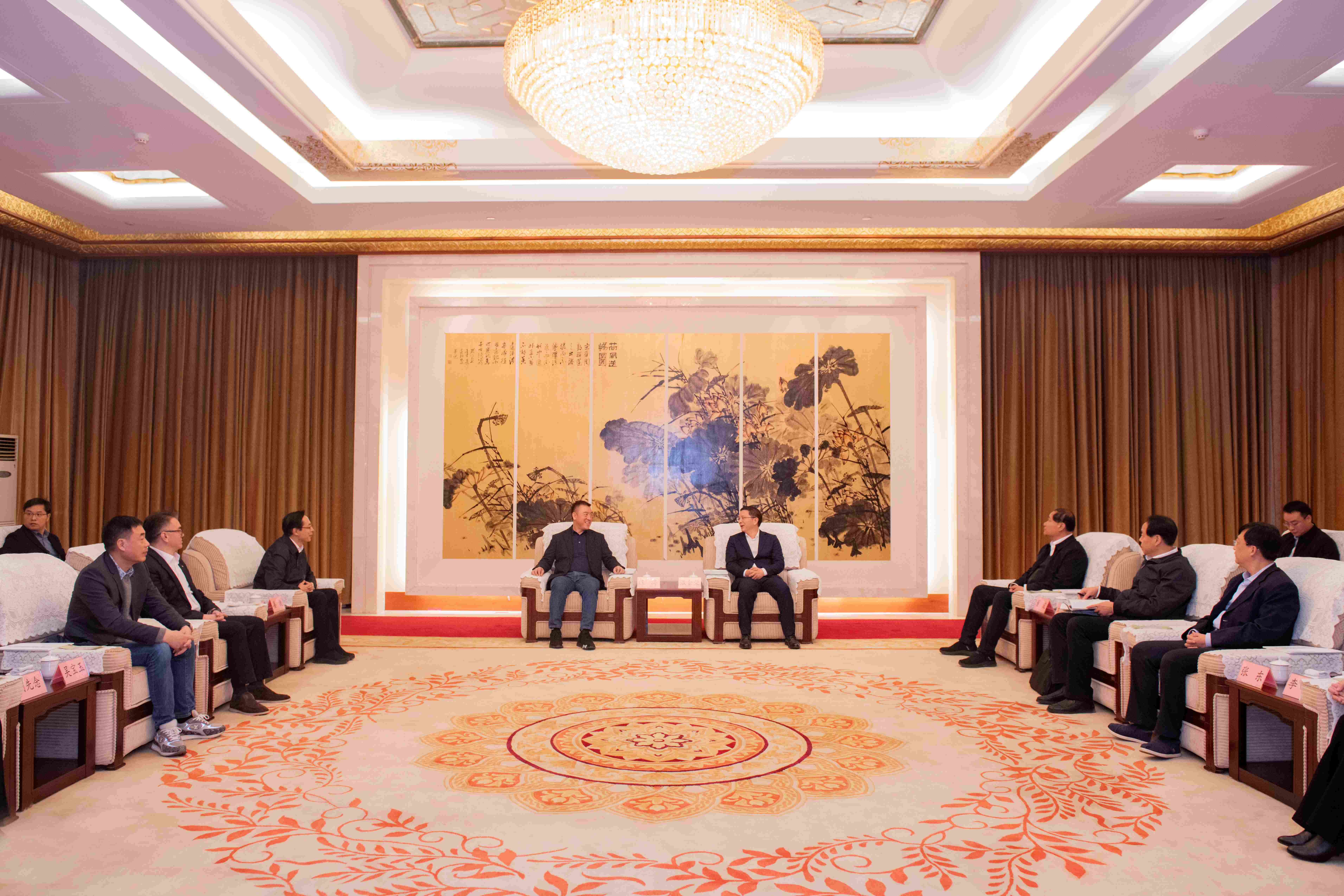 lewin乐玩科技董事长陈涛带领深圳市和惠州市企业家前往济宁市考察交流 